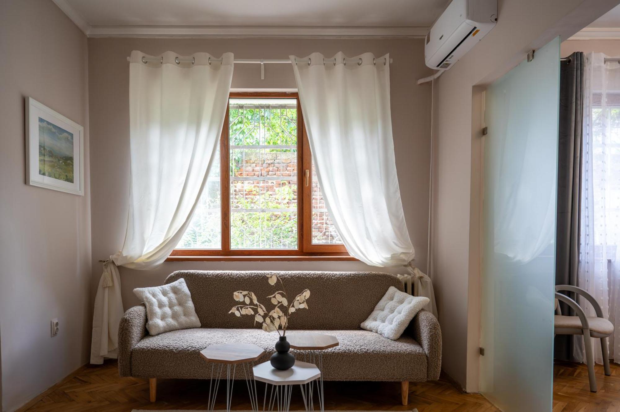 Beautiful Two-Bedroom Apartment In City Center Sofia Exterior photo